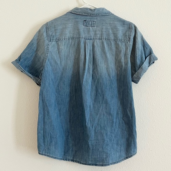 Current/Elliott The Popover Chambray Short Sleeve Denim Button Down Shirt 3 - Picture 4 of 6